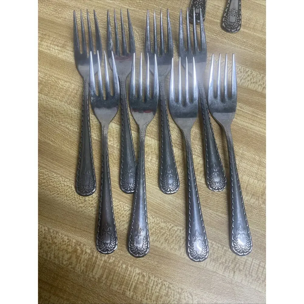 36 Pieces Vintage SUPREME CUTLERY Japan Vintage Stainless Flatware